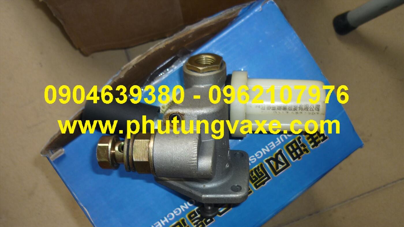 Bán bơm tay cho xe faw 350, faw 380, faw J5, faw J6