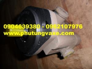 bán bơm trợ lực lái xe dongfeng hồ bắc công xuất 375, 340, 300, C260, C230 chính hãng
