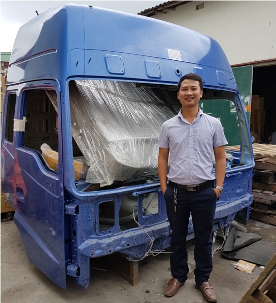 Bán cabin mộc xe đầu kéo 2 cầu THACO AUMAN FV380 , cabin thay thế cho xe đầu kéo THACO FOTON AUMAN