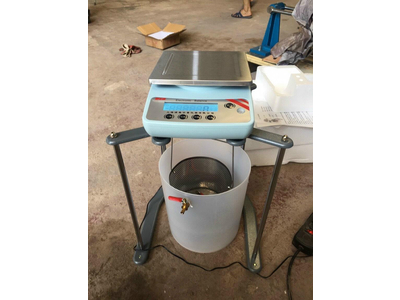 Bàn cân thuỷ tĩnh 5000g