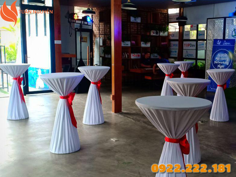 Cho thuê bàn ghế Bar - Bàn Cocktail giá rẻ tại TPHCM - Tuấn Nguyễn