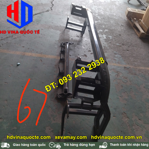 Bán giá đỡ badsoc , đầu chassi xe Howo T7H Sitrak