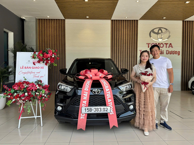 Bàn giao Toyota Raize màu đen cho gia đình em Linh tại phường Việt Hòa