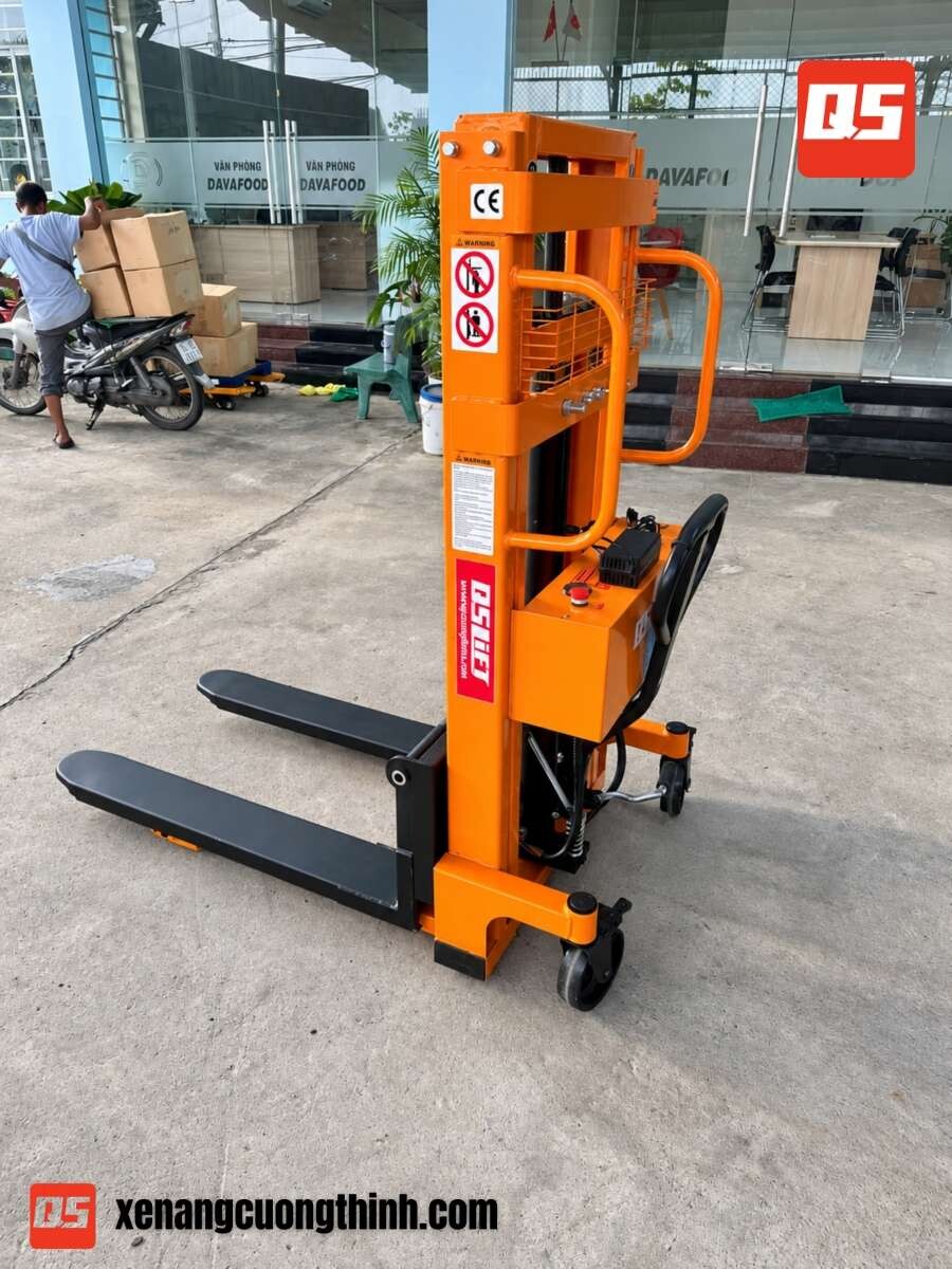 Xe Nâng Bán Tự Động Giá Rẻ 600kg QSLift QSS20E