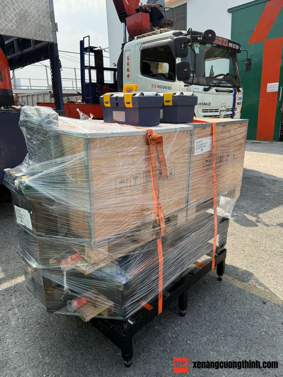 Bàn Giao Xe Nâng Điện 3 Chiều VNA OPX15 | Xe nâng Cường Thịnh