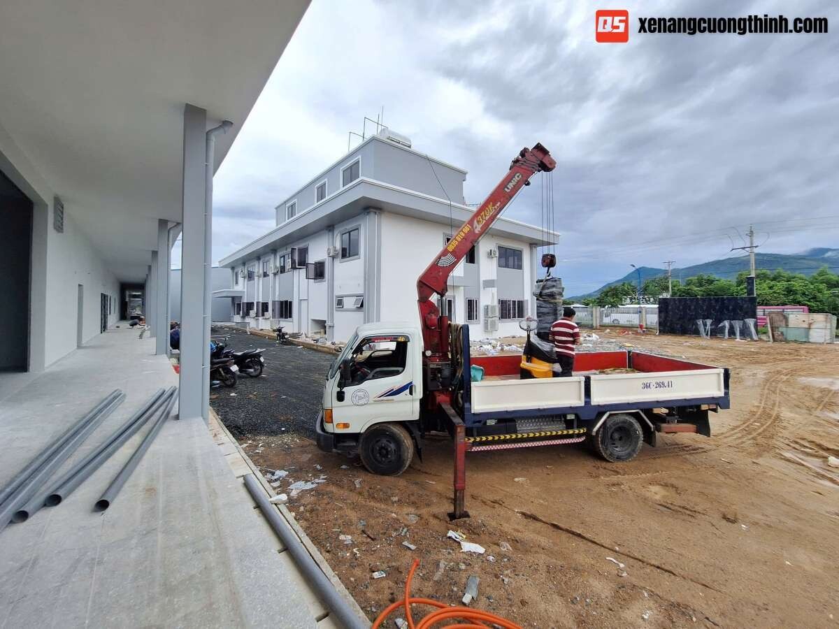 Bàn Giao Xe Nâng Điện Cao Stacker 1.5 Tấn QES15E - Đà Nẵng