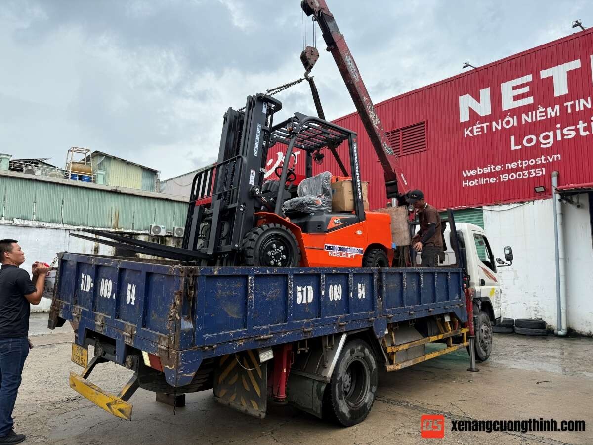 Bàn Giao Xe Nâng Điện Ngồi Lái 3.5 Tấn | Xe Nâng Cường Thịnh