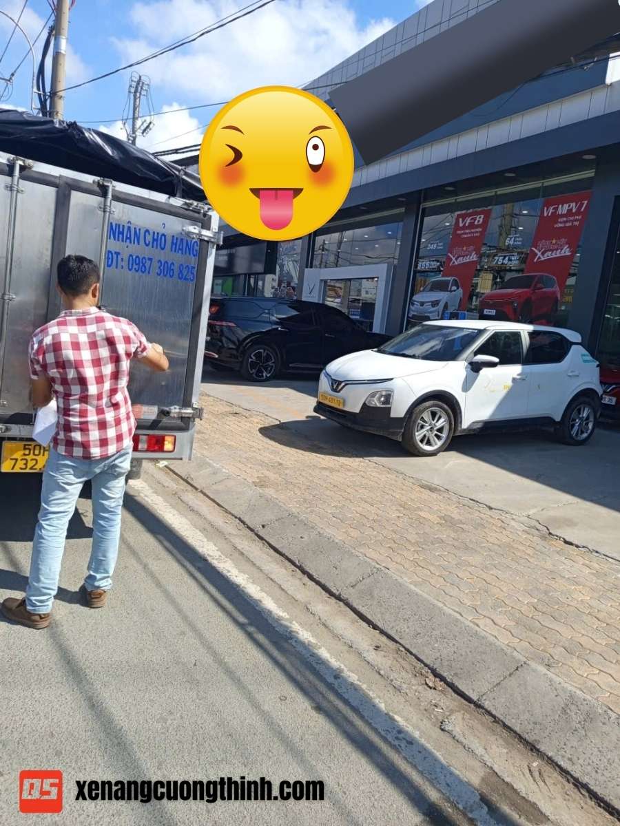 Bàn giao xe nâng tay cao 1 Tấn showroom ô tô | Xe nâng Cường Thịnh