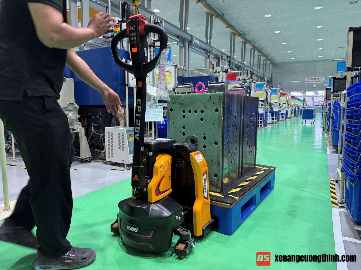 Xe Nâng Điện Thấp 2 Tấn Lithium | QSLift EPT20V