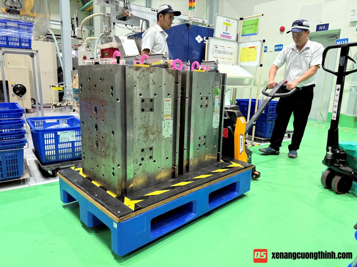 Bàn Giao Xe Nâng Tay Điện 2 Tấn Pin Lithium | QSLift EPT20V