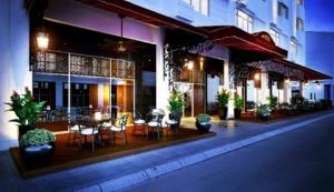 Bán Khách Sạn Mặt Tiền Đường Trần Nhật Duật, P. Tân Định, Quận 1 TPHCM, 35 Phòng