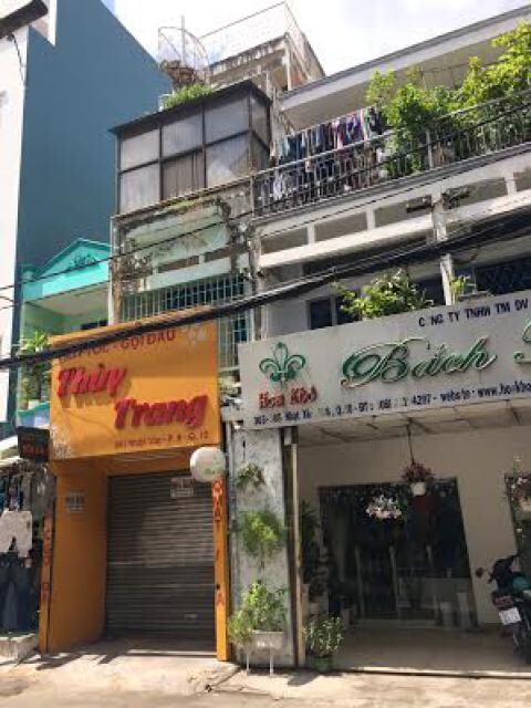 Bán nhà mặt tiền số 301 đường Nhật Tảo, quận 10