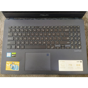 Asus F571GT-BQ532T | i5 8300H | 8GB | SSD 512GB | Nvidia GTX1650 4GB | 15.6