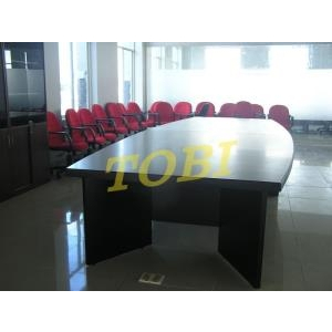 Bàn Phòng Họp Công Ty MEDOCHEMIE