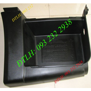 Bán phụ tùng thân vỏ xe Howo A7, nội thất Howo A7, xe bị tai nạn, nâng đời, gương, đèn, badsoc......