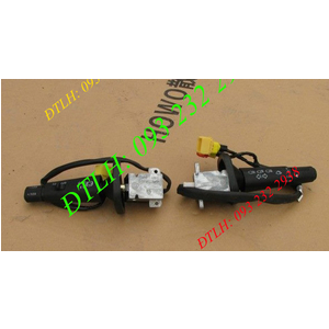 Bán phụ tùng thân vỏ xe Howo A7, nội thất Howo A7, xe bị tai nạn, nâng đời, gương, đèn, badsoc......