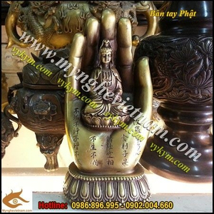 Bàn tay Phật Quan Âm Bồ Tát