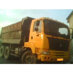 Bán thanh lý xe ben 3 chan HOYUN CNHTC CS 371 Ps giá bán tốt nhất rẻ nhất