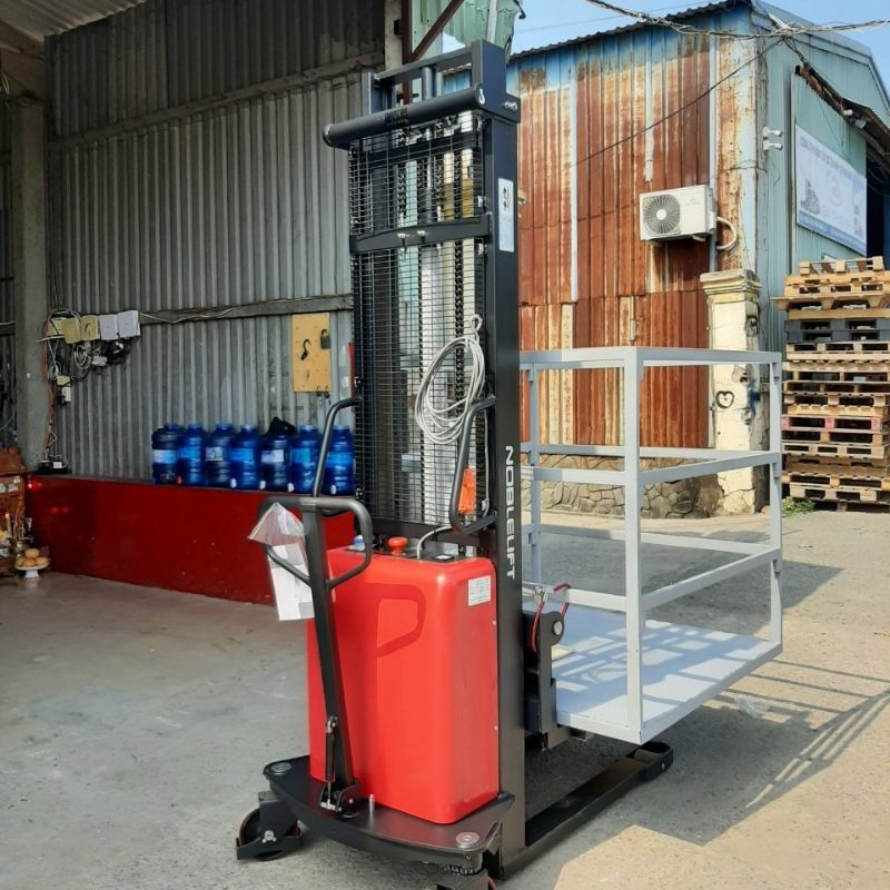 Xe nâng bán tự động 1.5 tấn Noblelift