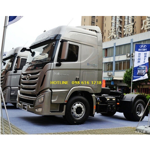 Bán xe đầu kéo 1 cầu 4x2 HYUNDAI TRAGO XCIENT công suất 240 260 410 Ps