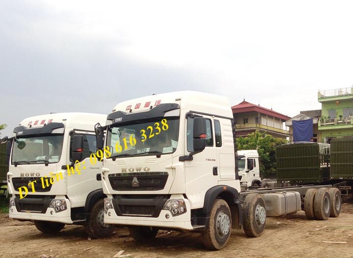 Bán xe thùng 4 chân 17.9 tấn Howo T5G 310 340 Ps, xe thùng mui bạt, xe chassi Howo T5G máy điện