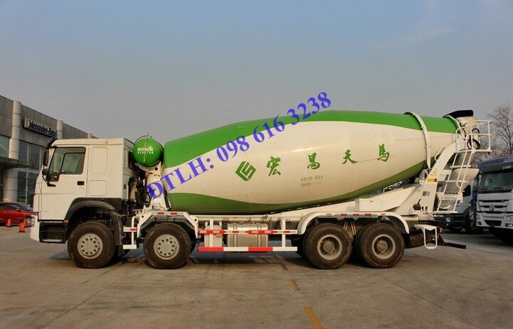Bán xe trộn bê tông 4 chân HOWO 12 14 16 18 khối, động cơ 380 Ps giá tốt nhất tại Hà Nội