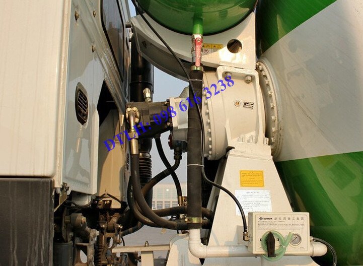 Bán xe trộn bê tông 4 chân HOWO 12 14 16 18 khối, động cơ 380 Ps giá tốt nhất tại Hà Nội