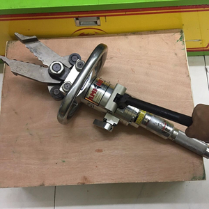 Banh cắt thủy lực đa năng
