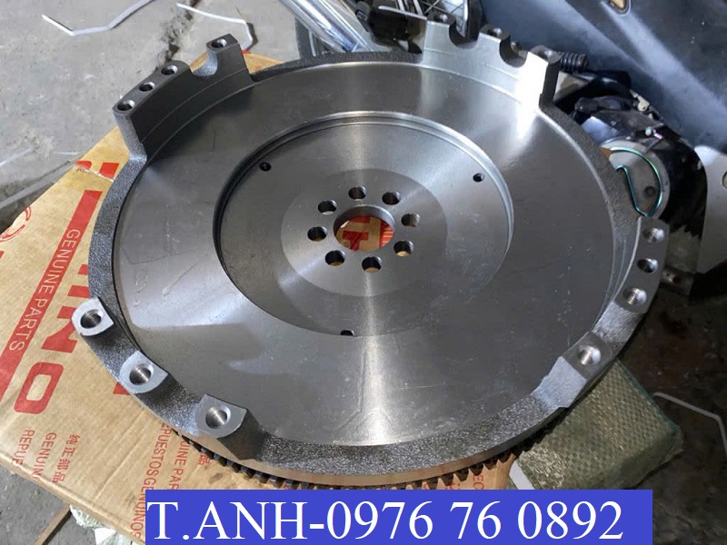Bánh đà xe Hino 500 chính hãng tại Hà Nội