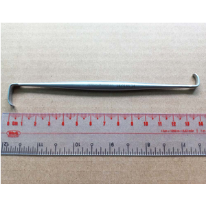 Banh phẫu thuật Ragnell-Davis 4x8mm, 5.5x15mm, 14cm Hilbro 18.0186.14