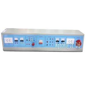 Bàn điều khiển của giáo viên