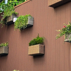 KHO VẬT LIỆU TẤM ỐP GỖ NHỰA COMPOSITE NGOÀI TRỜI - TỔNG KHO VẬT LIỆU