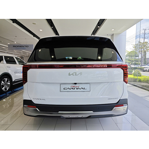 New KIA Carnival 2.2D Luxury 8S​