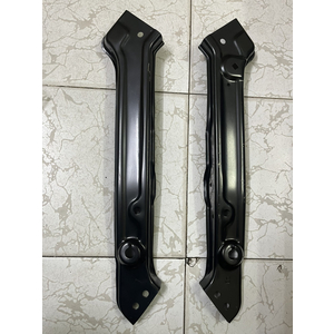 BÁT BẮT ĐÈN PHA MG5