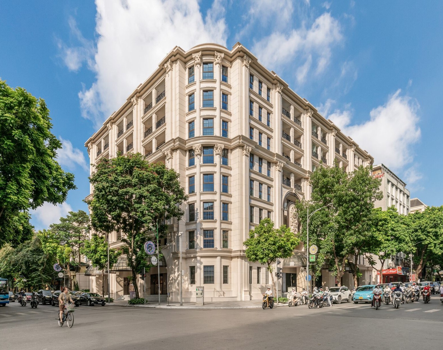 Bán Căn Hộ Hàng Hiệu The Grand Hanoi – 152m² – 3 Phòng Ngủ – Ritz-Carlton Residences