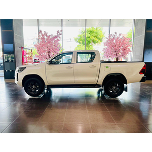 Toyota Hilux 2.4L 4x2 AT