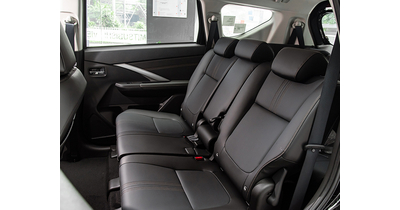 New Mitsubishi Xpander AT Premium