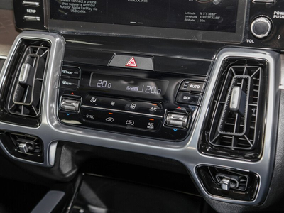 New KIA Sorento 2.5G Signature AWD (6 chỗ)