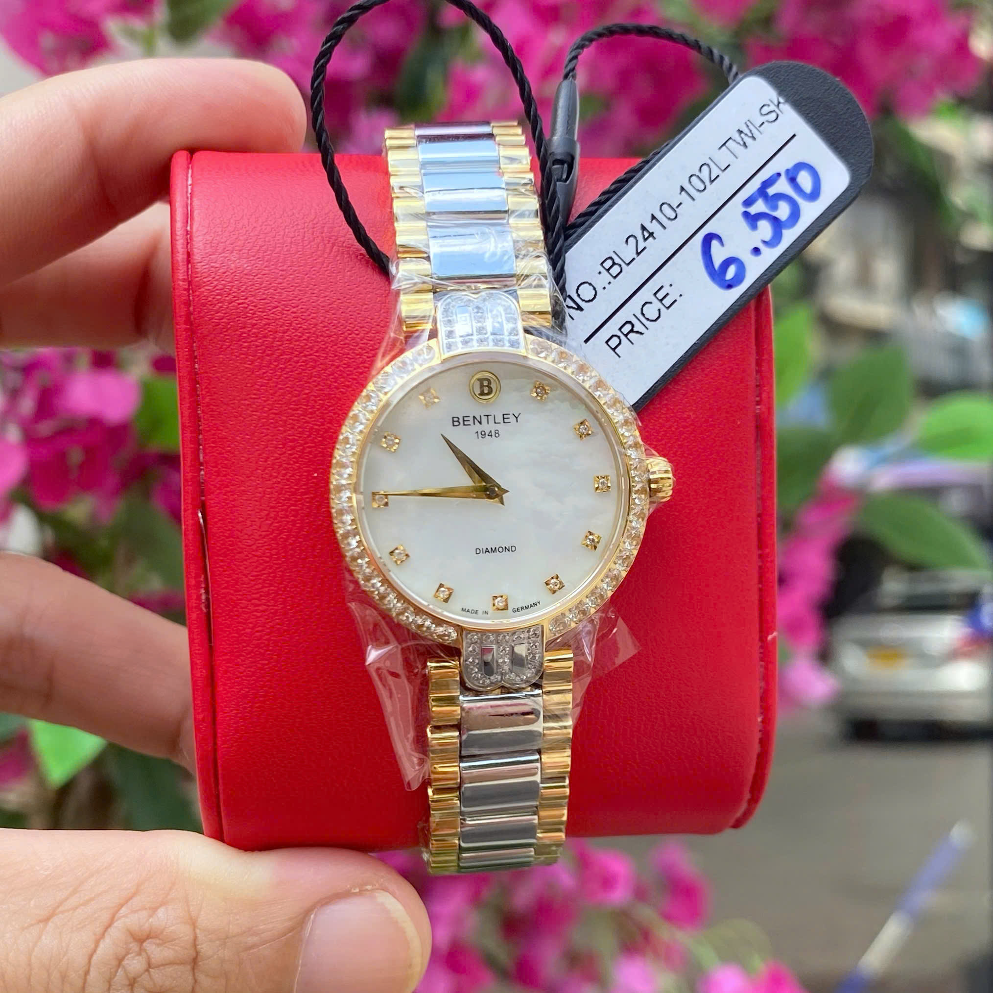 Bentley BL2410-102L-TWS-SK: Nét đẹp tự tin và cuốn hút cho người phụ nữ hiện đại