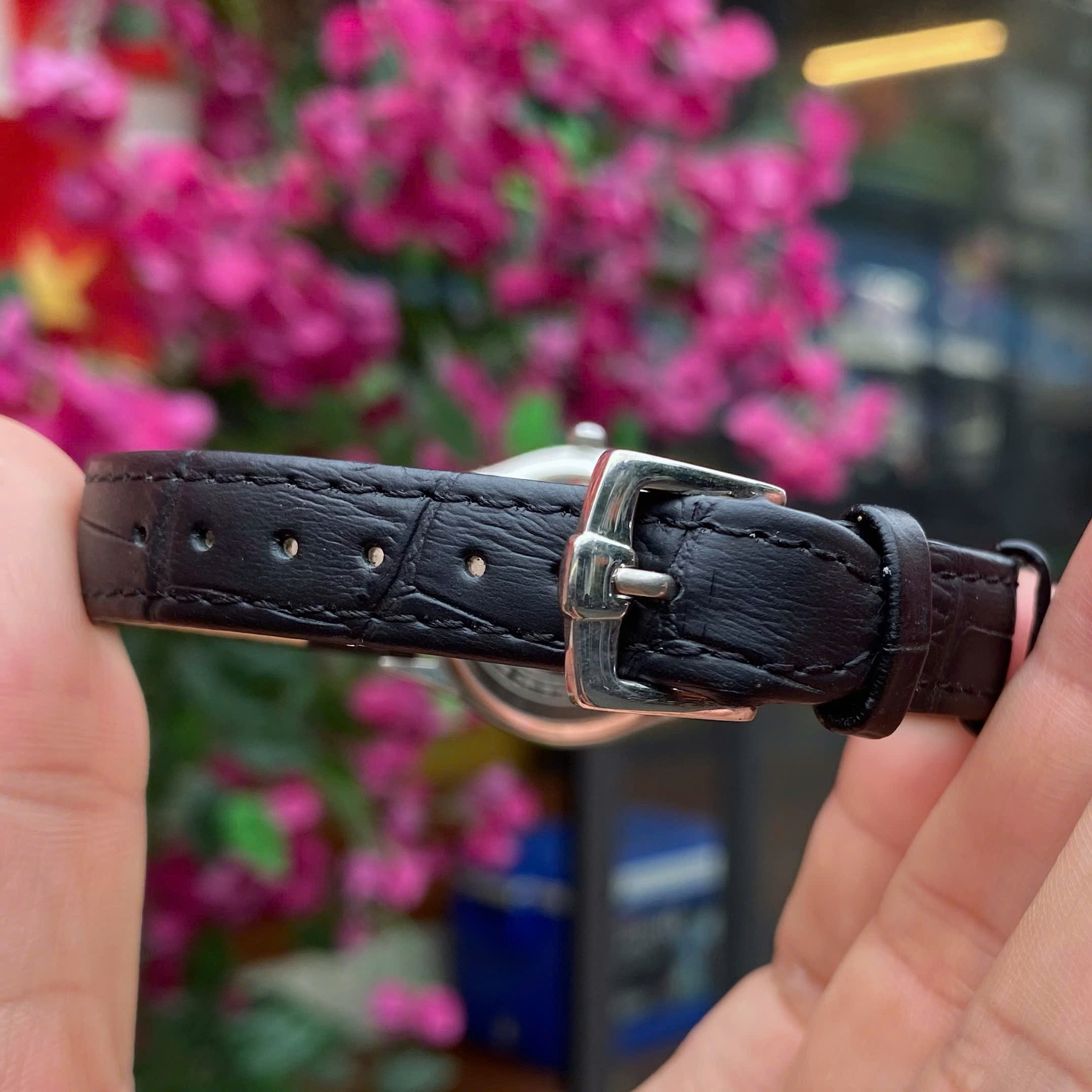 Bestdon BD98107L - Vẻ Đẹp Sang Trọng, Tôn Vinh Phong Thái Nhà Giáo