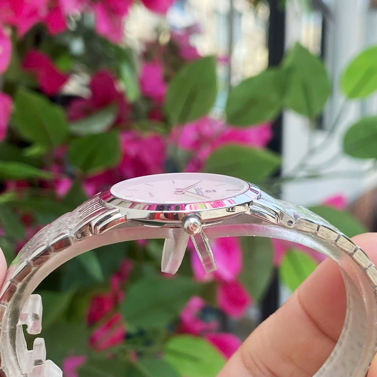 Đồng Hồ Nữ Bestdon BD9924L – Phụ kiện không thể thiếu của phái đẹp