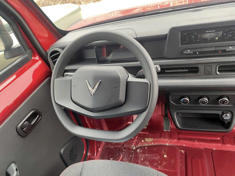 VinFast EC Van