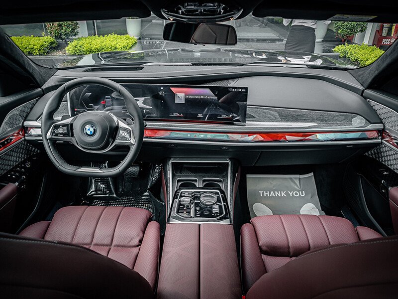 BMW 740i Pure Excellence