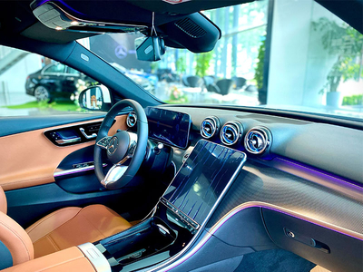 Mercedes-Benz C200 Avantgarde 2025