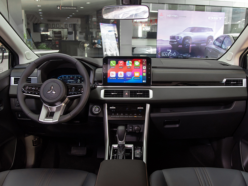 New Mitsubishi Xpander AT Premium