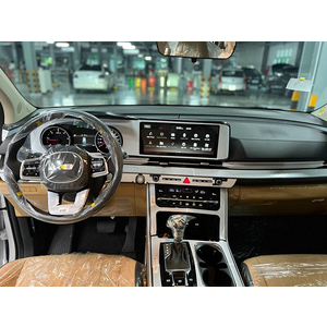 KIA Carnival 2.2D Luxury 8 chỗ