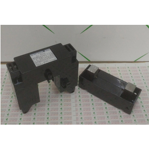 Biến Dòng Đo Lường Dạng Kẹp 100/5A