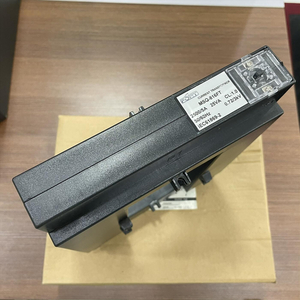 Biến Dòng Kẹp Fort 2500/5A