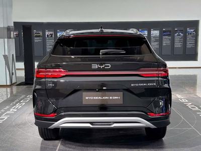BYD Sealion 6