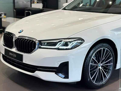 BMW 520i